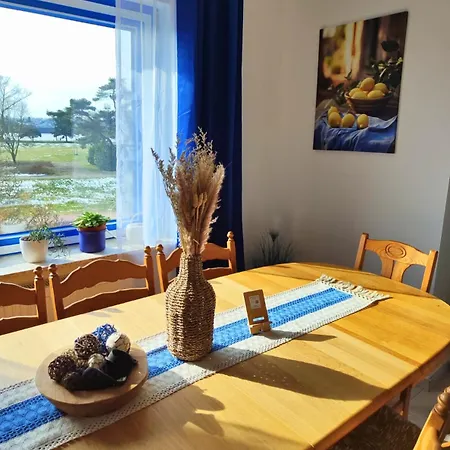 Weserblick Hafen-apartment-bremen * Бремен